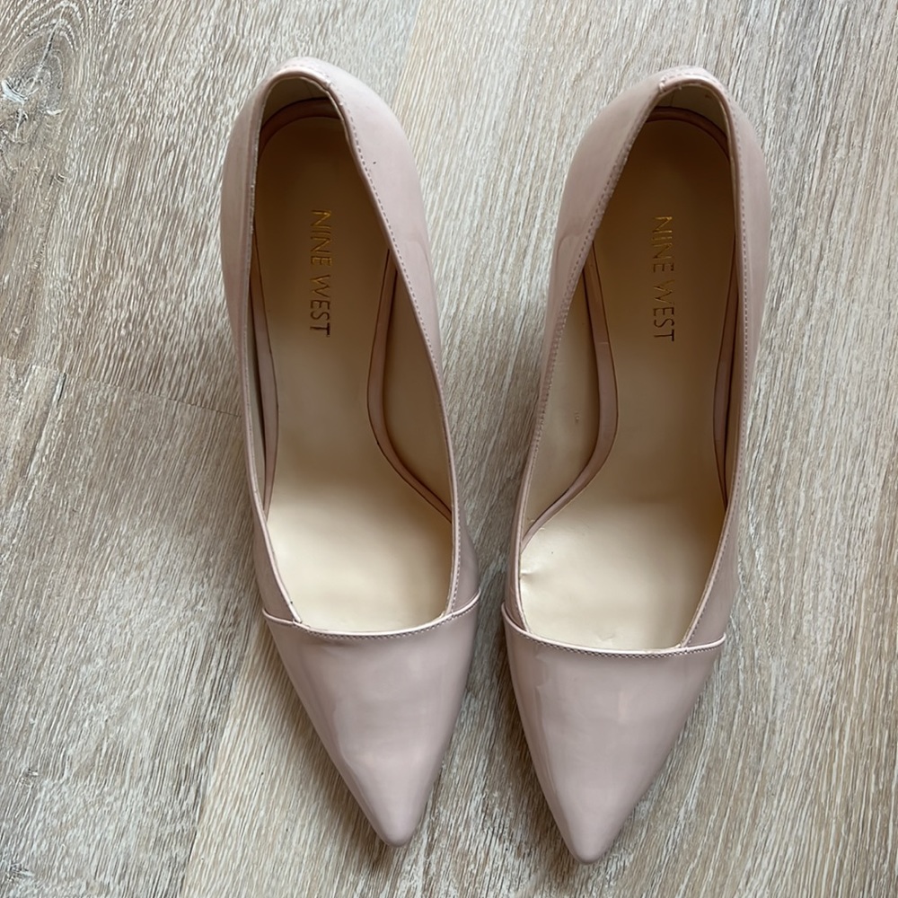 Nine West NWT Size 8 Pink